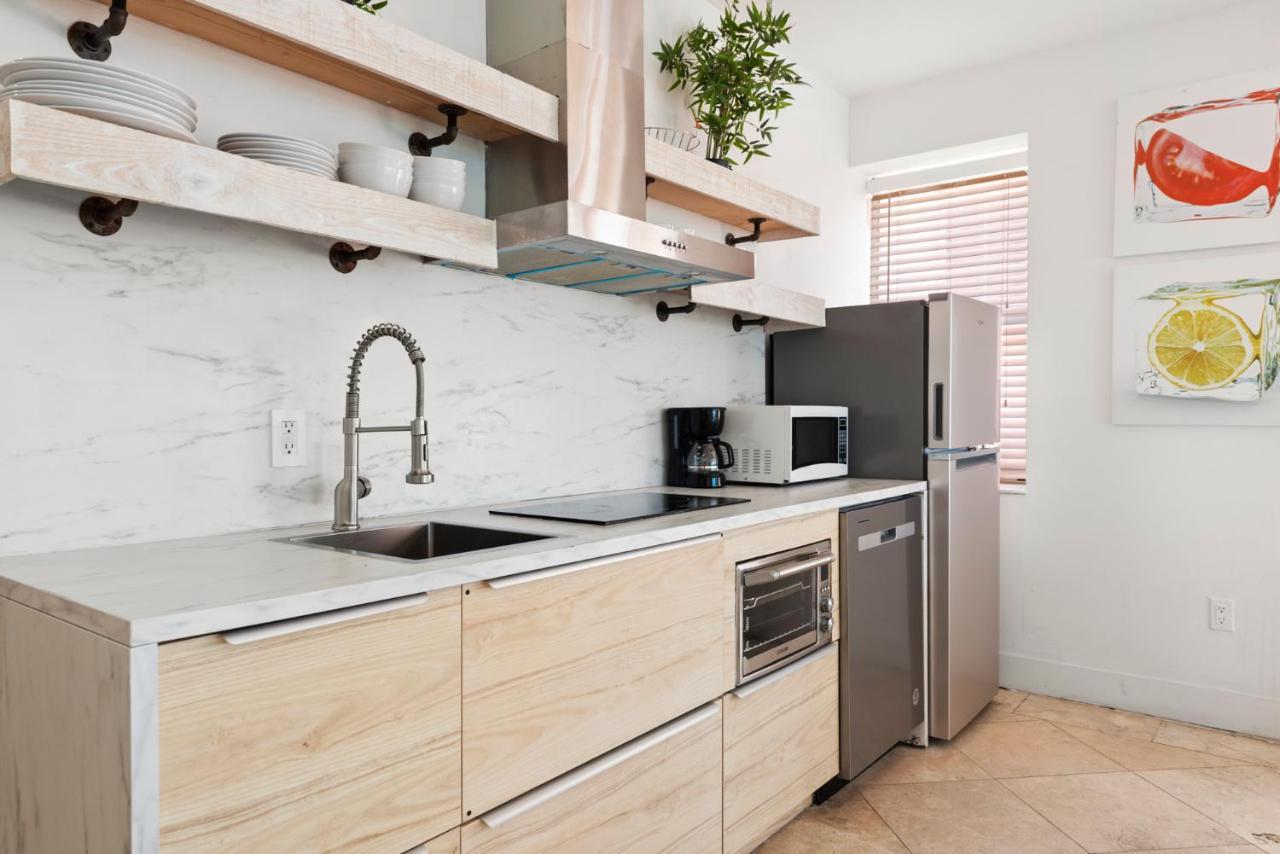 Ocean Drive Apartment Suites In ميامي بيتش المظهر الخارجي الصورة