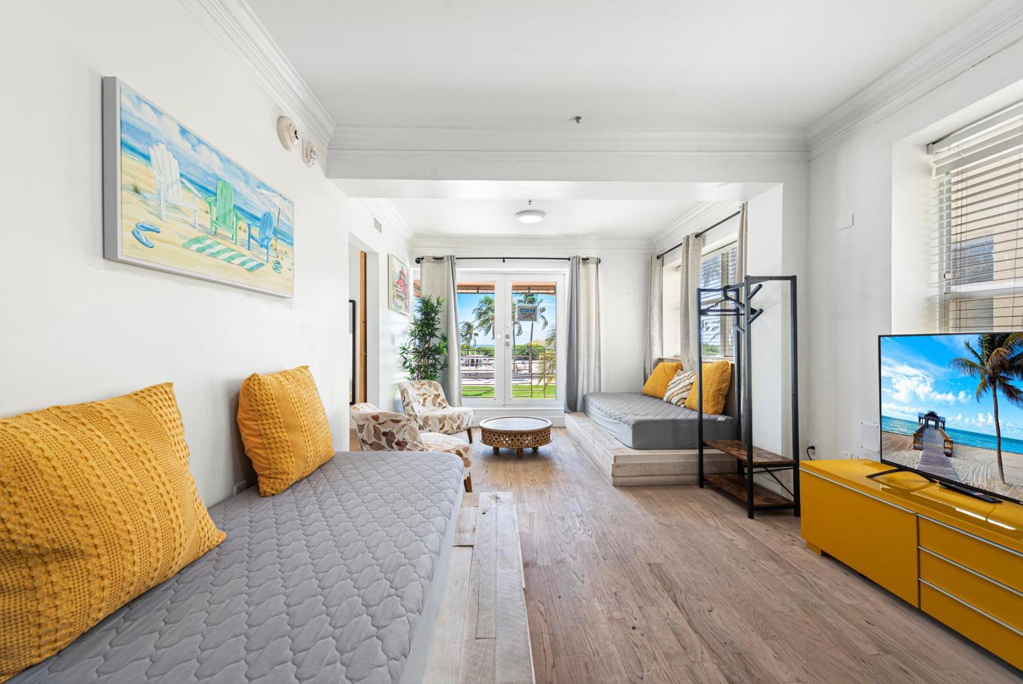 Ocean Drive Apartment Suites In ميامي بيتش المظهر الخارجي الصورة