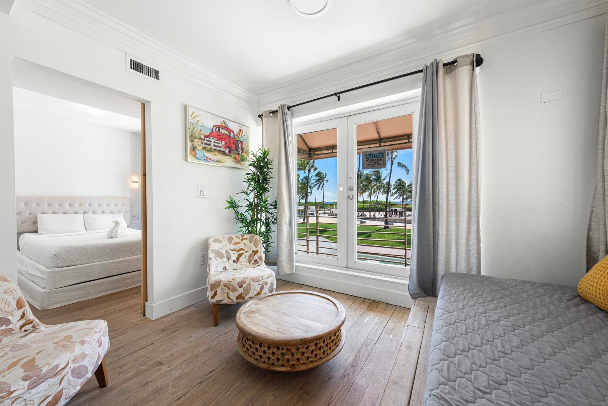 Ocean Drive Apartment Suites In ميامي بيتش المظهر الخارجي الصورة
