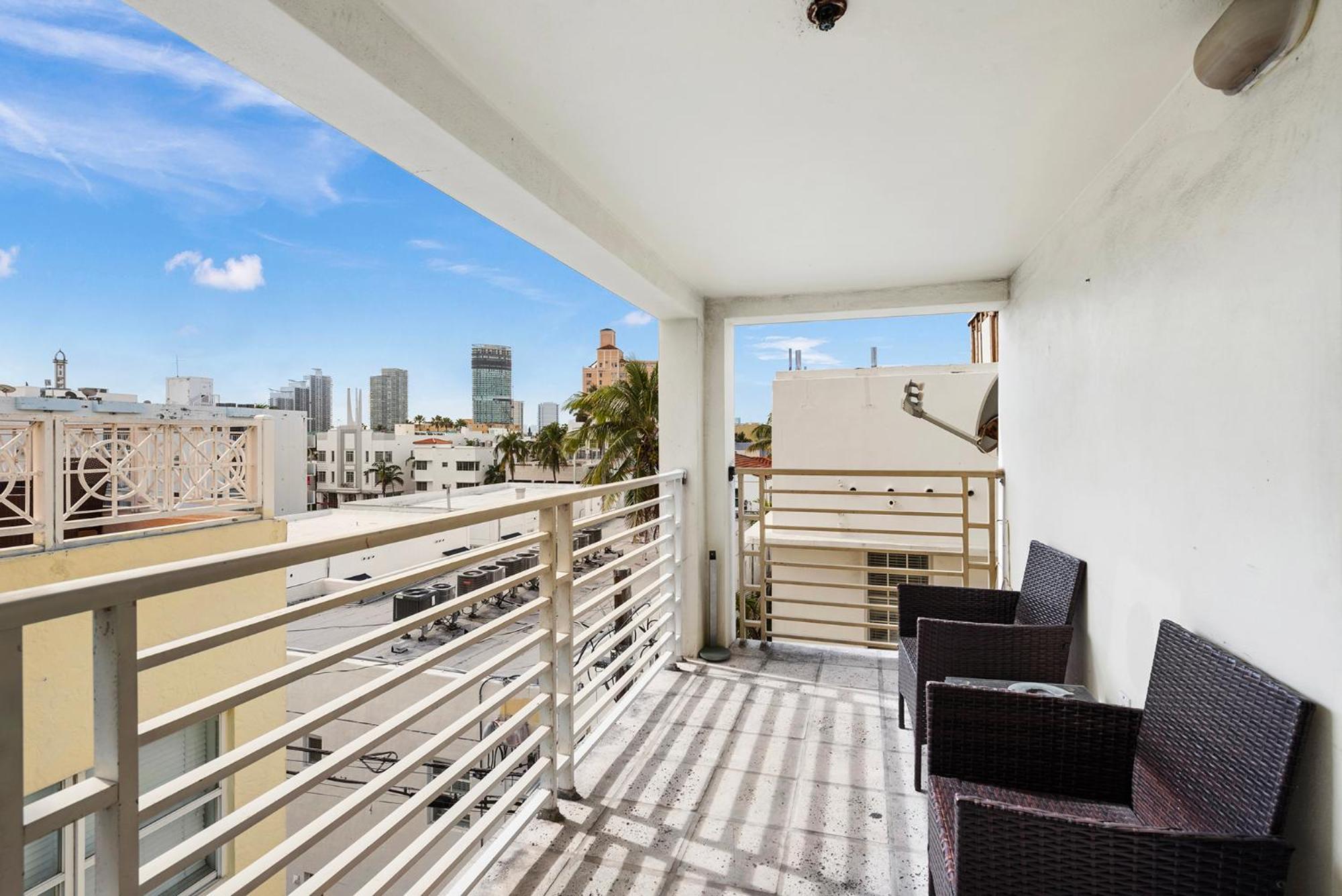 Ocean Drive Apartment Suites In ميامي بيتش المظهر الخارجي الصورة