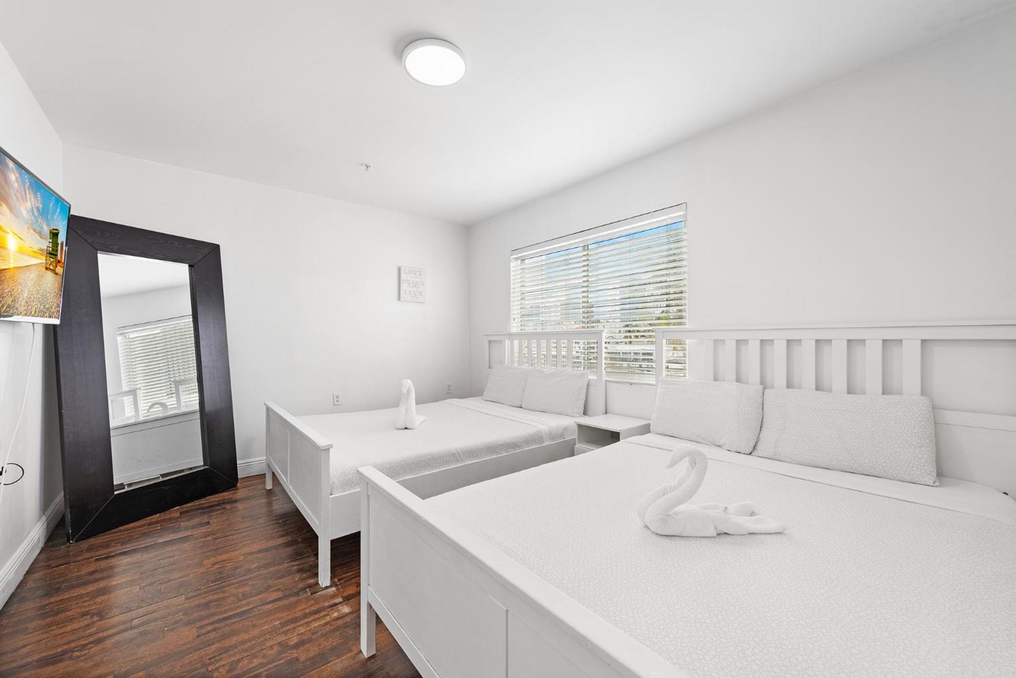 Ocean Drive Apartment Suites In ميامي بيتش المظهر الخارجي الصورة