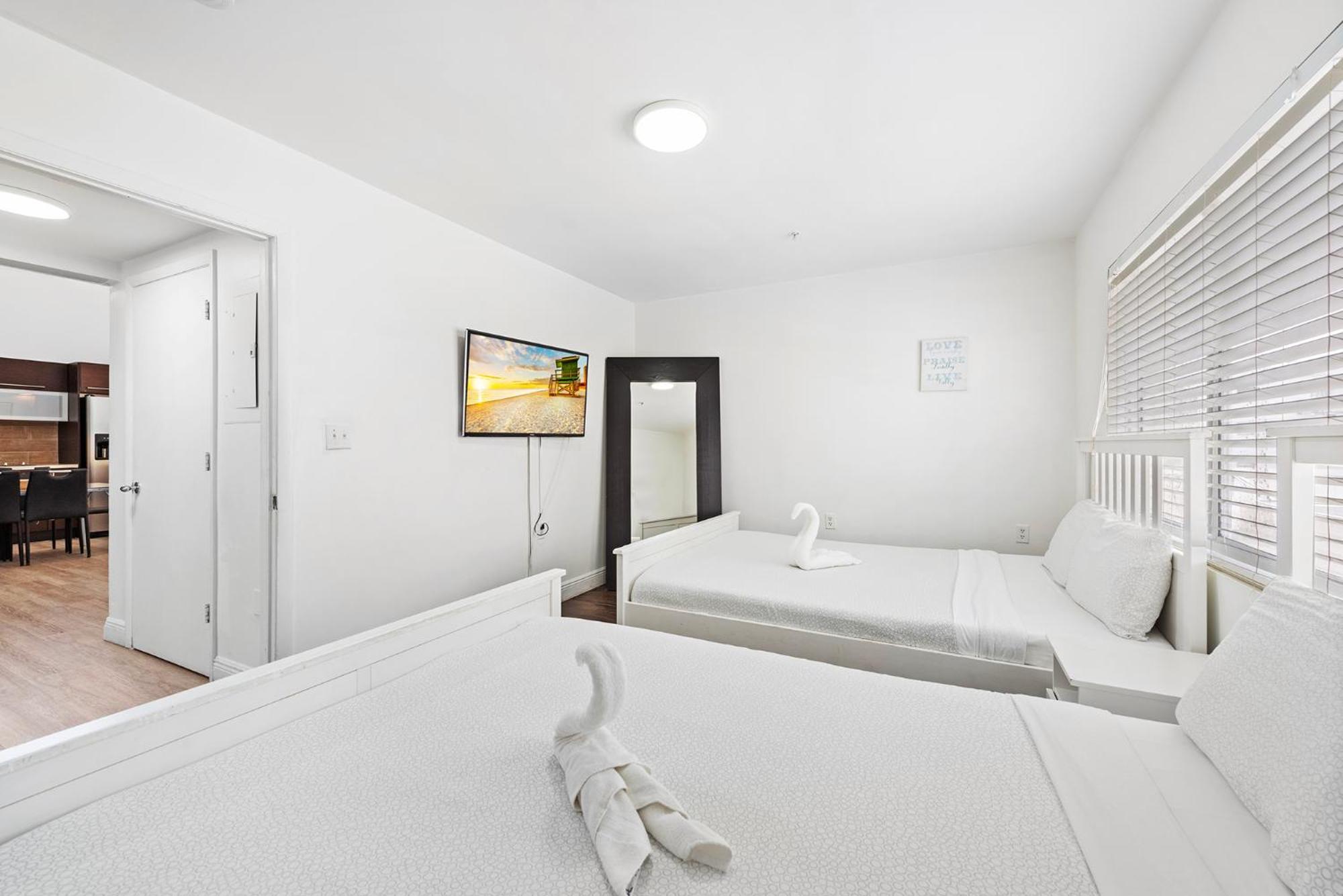 Ocean Drive Apartment Suites In ميامي بيتش المظهر الخارجي الصورة