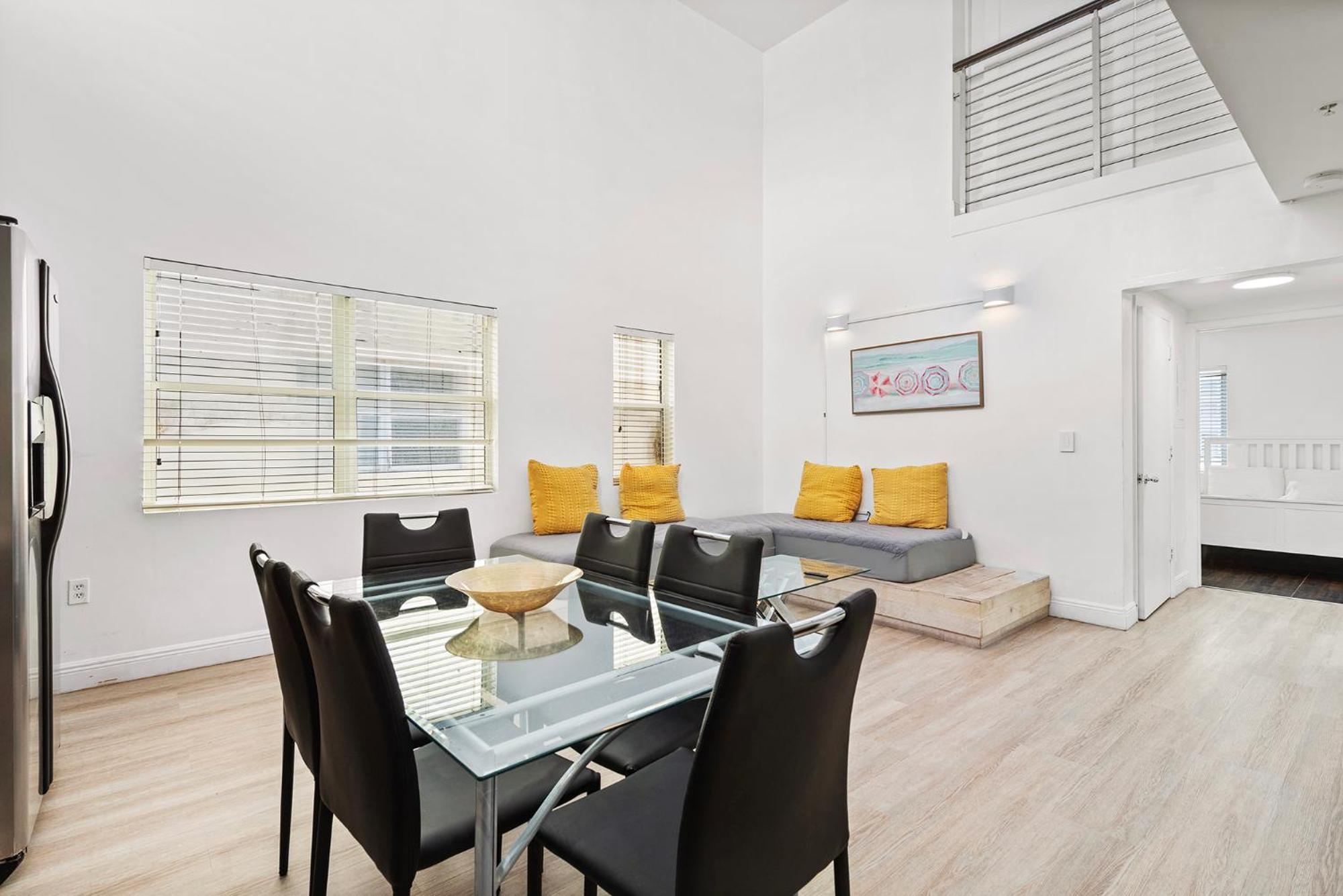 Ocean Drive Apartment Suites In ميامي بيتش المظهر الخارجي الصورة