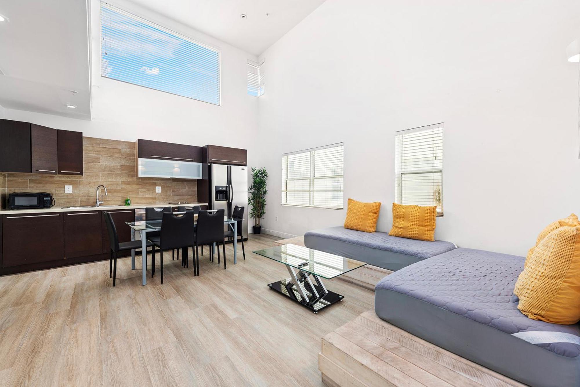 Ocean Drive Apartment Suites In ميامي بيتش المظهر الخارجي الصورة